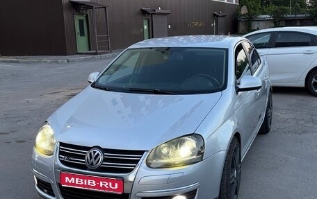 Volkswagen Jetta VI, 2008 год, 670 000 рублей, 1 фотография