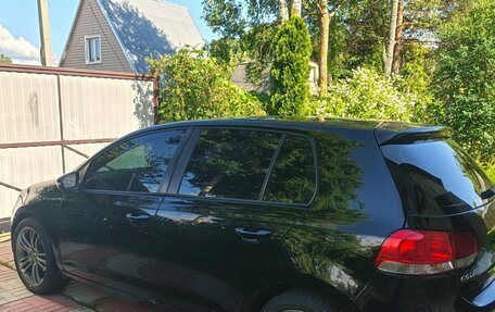 Volkswagen Golf VI, 2011 год, 550 000 рублей, 2 фотография