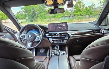 BMW 5 серия, 2022 год, 5 600 000 рублей, 8 фотография