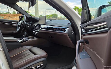 BMW 5 серия, 2022 год, 5 600 000 рублей, 13 фотография