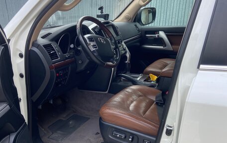 Toyota Land Cruiser 200, 2014 год, 4 000 000 рублей, 4 фотография