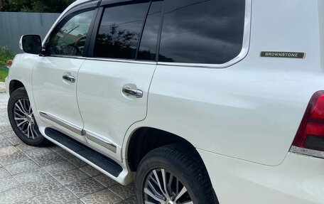 Toyota Land Cruiser 200, 2014 год, 4 000 000 рублей, 6 фотография