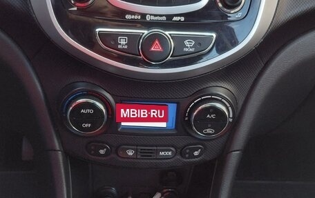 Hyundai Solaris II рестайлинг, 2012 год, 750 000 рублей, 9 фотография