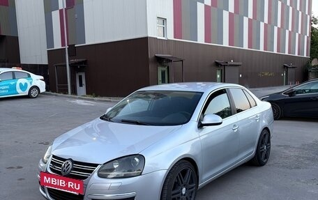 Volkswagen Jetta VI, 2008 год, 670 000 рублей, 3 фотография