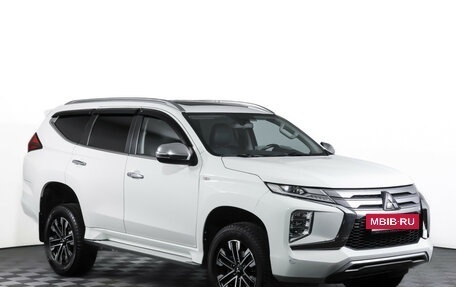 Mitsubishi Montero Sport, 2022 год, 3 890 000 рублей, 3 фотография