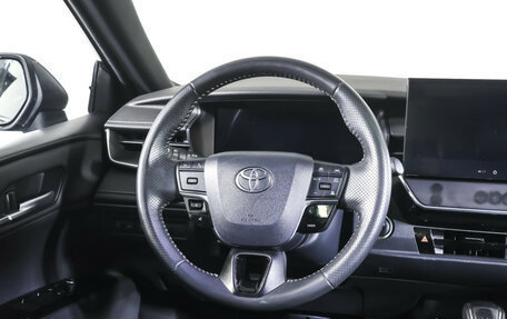 Toyota Camry, 2024 год, 3 390 000 рублей, 16 фотография