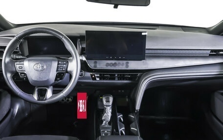 Toyota Camry, 2024 год, 3 390 000 рублей, 14 фотография