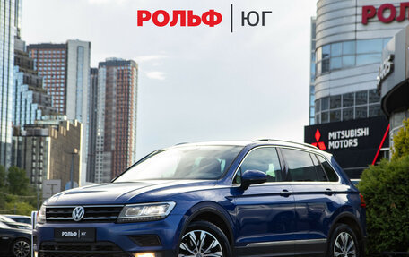 Volkswagen Tiguan II, 2018 год, 2 178 000 рублей, 2 фотография