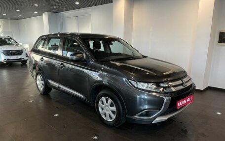Mitsubishi Outlander III рестайлинг 3, 2017 год, 2 045 000 рублей, 1 фотография