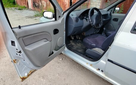 Renault Logan I, 2009 год, 230 000 рублей, 4 фотография