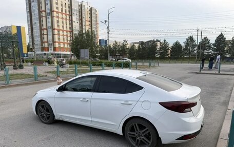 Hyundai Elantra VI рестайлинг, 2019 год, 1 650 000 рублей, 5 фотография