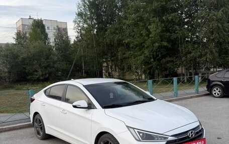Hyundai Elantra VI рестайлинг, 2019 год, 1 650 000 рублей, 4 фотография