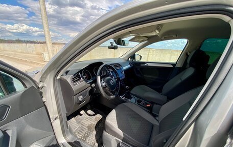 Volkswagen Tiguan II, 2019 год, 1 950 000 рублей, 14 фотография