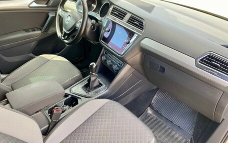 Volkswagen Tiguan II, 2019 год, 1 950 000 рублей, 17 фотография