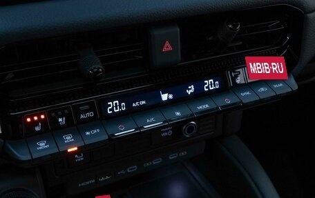 Toyota Land Cruiser Prado, 2024 год, 9 748 055 рублей, 22 фотография
