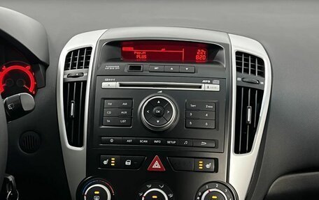 KIA cee'd I рестайлинг, 2010 год, 890 000 рублей, 15 фотография