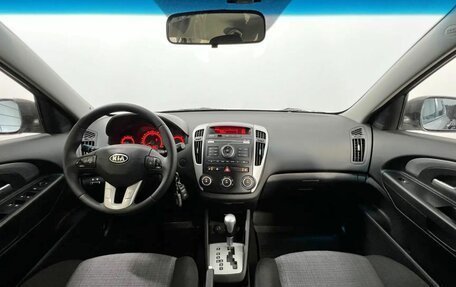 KIA cee'd I рестайлинг, 2010 год, 890 000 рублей, 14 фотография