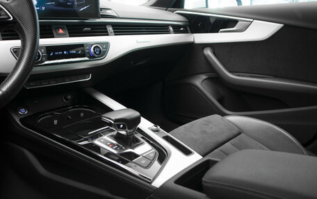 Audi A4, 2021 год, 3 997 000 рублей, 24 фотография