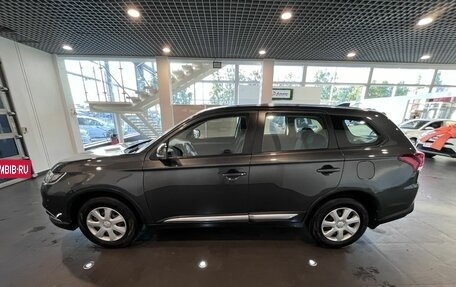 Mitsubishi Outlander III рестайлинг 3, 2017 год, 2 045 000 рублей, 6 фотография
