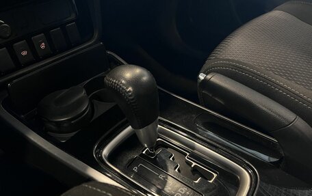 Mitsubishi Outlander III рестайлинг 3, 2017 год, 2 045 000 рублей, 30 фотография