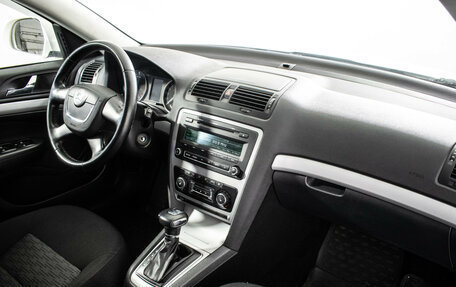 Skoda Octavia, 2012 год, 820 000 рублей, 10 фотография