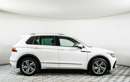 Volkswagen Tiguan II, 2021 год, 3 370 000 рублей, 5 фотография