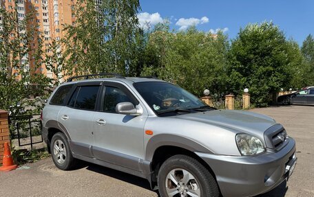 Hyundai Santa Fe III рестайлинг, 2005 год, 700 000 рублей, 1 фотография