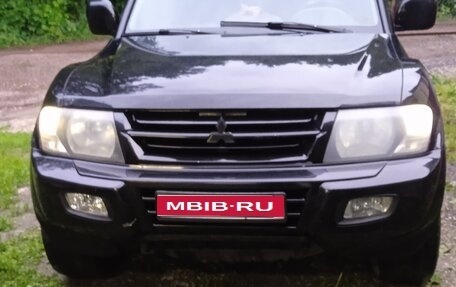 Mitsubishi Pajero III рестайлинг, 2002 год, 730 000 рублей, 1 фотография