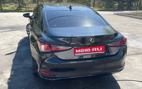 Lexus ES VII, 2018 год, 3 100 000 рублей, 1 фотография