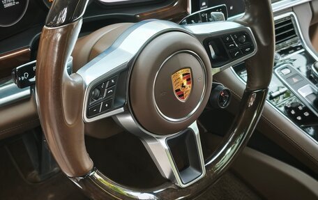 Porsche Panamera II рестайлинг, 2017 год, 5 900 000 рублей, 7 фотография