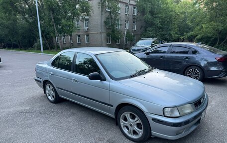 Nissan Sunny B15, 2000 год, 200 000 рублей, 3 фотография