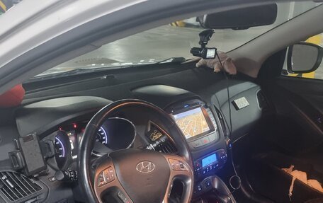 Hyundai ix35 I рестайлинг, 2013 год, 1 800 000 рублей, 6 фотография