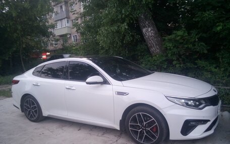 KIA Optima IV, 2018 год, 1 800 000 рублей, 2 фотография