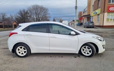 Hyundai i30 II рестайлинг, 2012 год, 790 000 рублей, 4 фотография