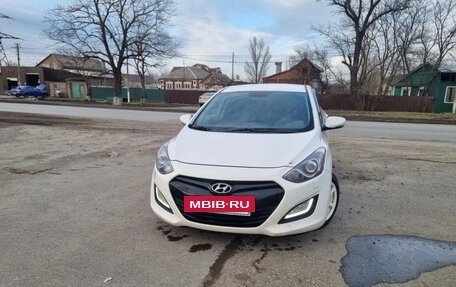 Hyundai i30 II рестайлинг, 2012 год, 790 000 рублей, 2 фотография
