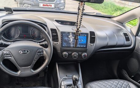 KIA Cerato III, 2013 год, 900 000 рублей, 3 фотография