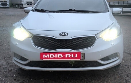 KIA Cerato III, 2013 год, 900 000 рублей, 7 фотография