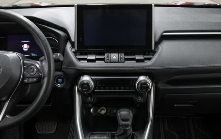 Toyota RAV4, 2022 год, 3 798 000 рублей, 17 фотография