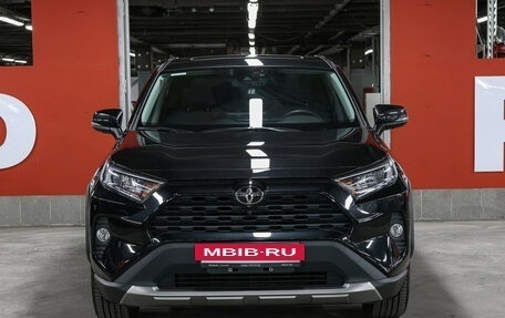 Toyota RAV4, 2022 год, 3 798 000 рублей, 3 фотография