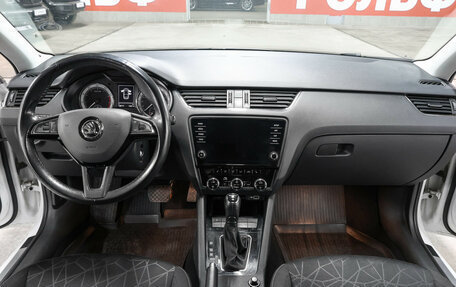 Skoda Octavia, 2019 год, 1 627 000 рублей, 15 фотография