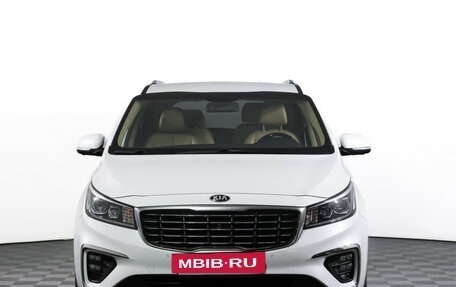 KIA Carnival III, 2018 год, 2 790 000 рублей, 2 фотография