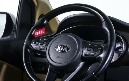 KIA Carnival III, 2018 год, 2 790 000 рублей, 14 фотография
