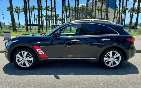 Infiniti QX70, 2015 год, 2 350 000 рублей, 1 фотография