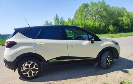 Renault Kaptur I рестайлинг, 2018 год, 1 200 000 рублей, 2 фотография