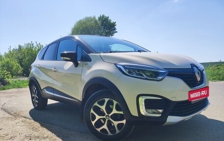Renault Kaptur I рестайлинг, 2018 год, 1 200 000 рублей, 3 фотография
