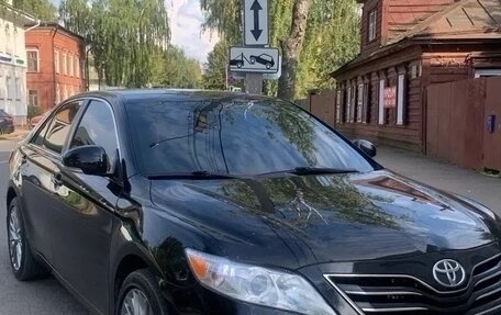 Toyota Camry, 2010 год, 1 150 000 рублей, 4 фотография