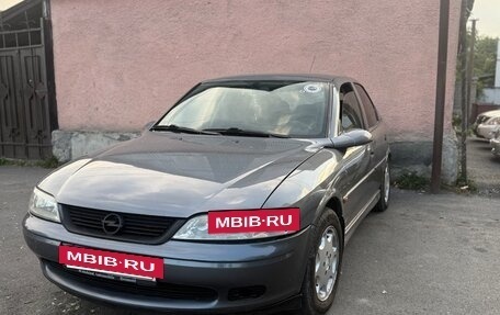 Opel Vectra B рестайлинг, 2000 год, 350 000 рублей, 3 фотография