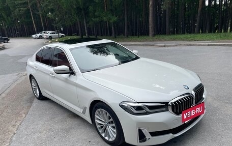 BMW 5 серия, 2021 год, 4 450 000 рублей, 3 фотография