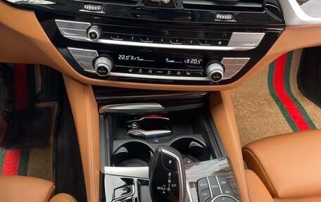 BMW 5 серия, 2021 год, 4 450 000 рублей, 18 фотография