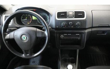 Skoda Fabia II, 2008 год, 428 000 рублей, 9 фотография